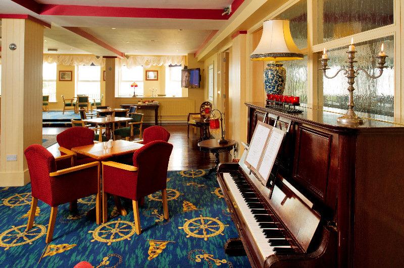 Logues Liscannor Hotel Екстериор снимка